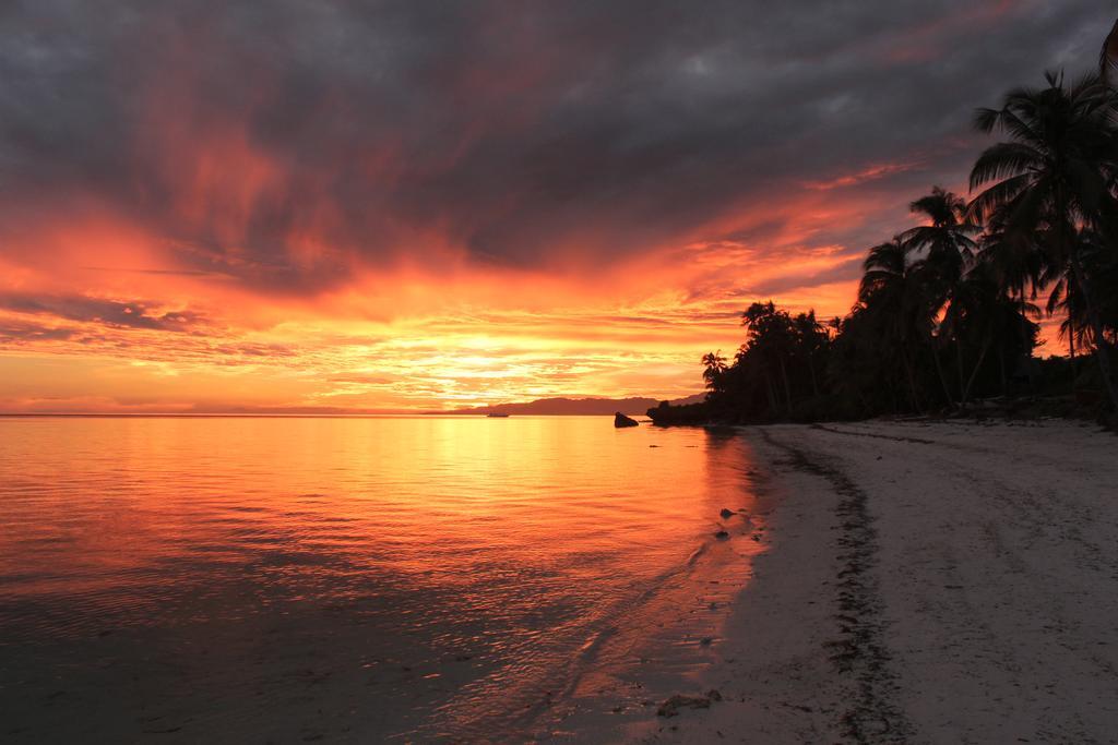 Anda White Beach Resort Buitenkant foto